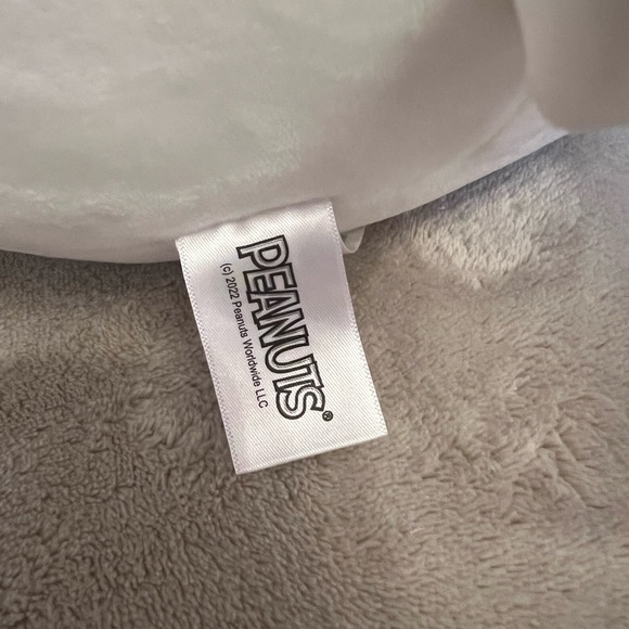SNOOPY 10” squishmallow - Picture 4 of 5